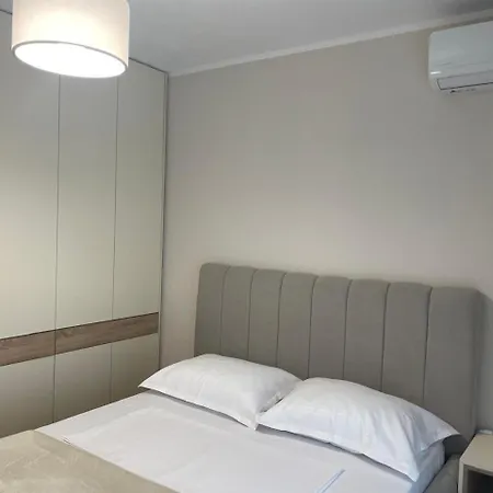 Dolce Mare Luxury Lägenhet